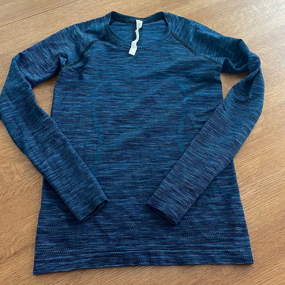 Lululemon Swiftly Tech Long Sleeve